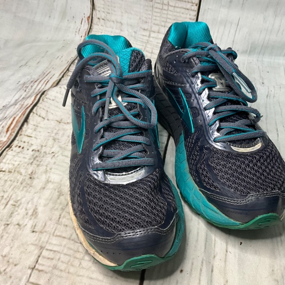 BROOKS ARIEL 16 ATHLETIC SHOESNSIZE 8.5 - Picture 2 of 10